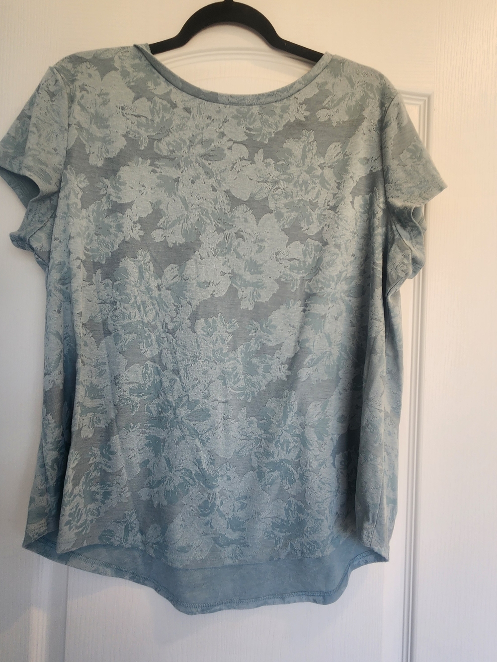 Simply Vera Vera Wang Pale Aqua Floral Short Sleeve Top XL Euc